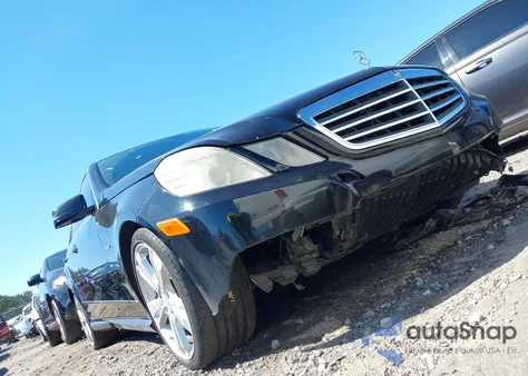 2012 Mercedes-Benz E 350 z USA, uszkodzony, nr VIN WDDHF5KB8CA606180